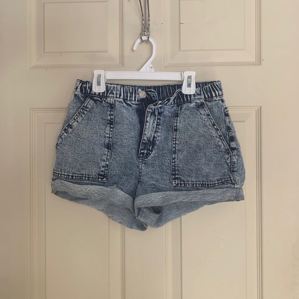 Acid wash shorts